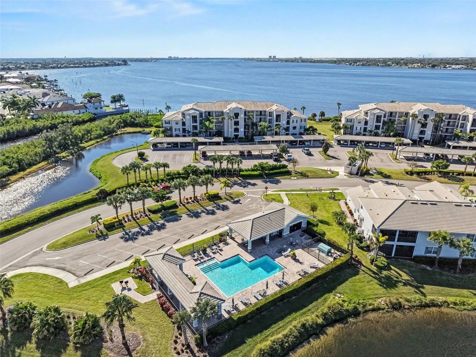 1010 TIDEWATER SHORES LOOP #304 #304