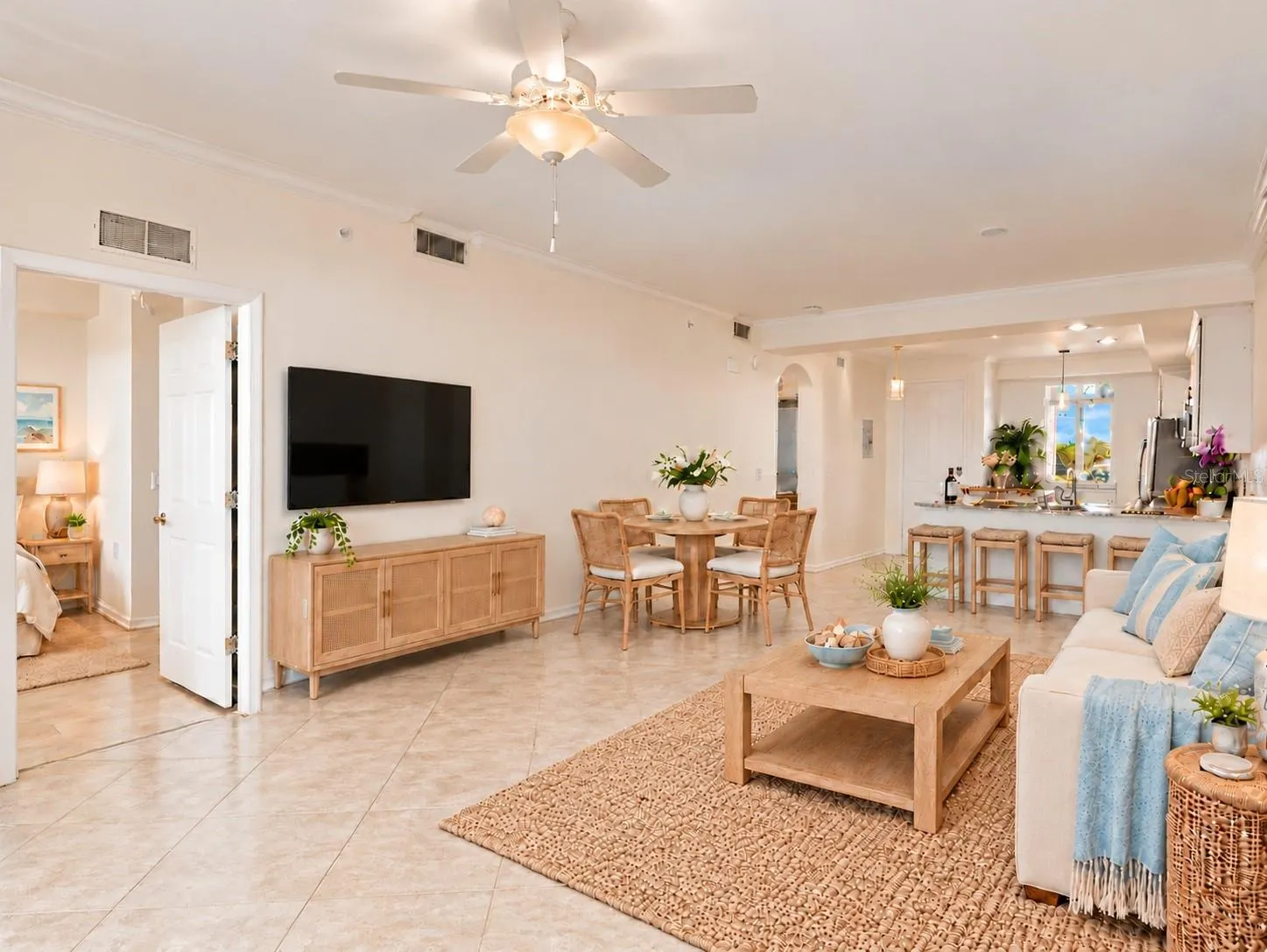 1010 TIDEWATER SHORES LOOP #304 #304