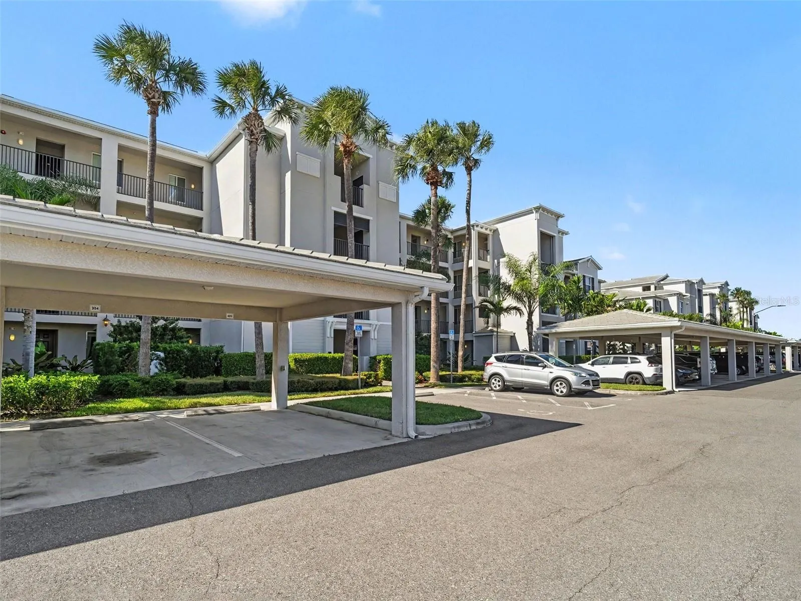 1010 TIDEWATER SHORES LOOP #304 #304