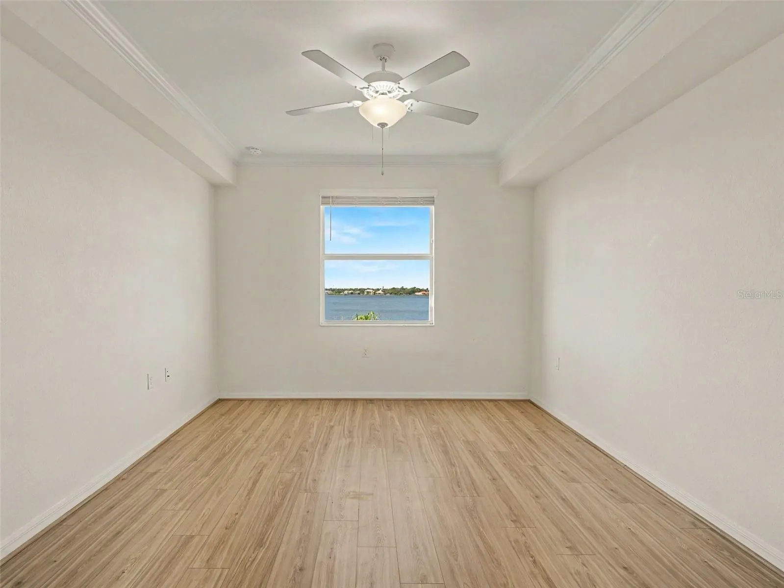 1010 TIDEWATER SHORES LOOP #304 #304