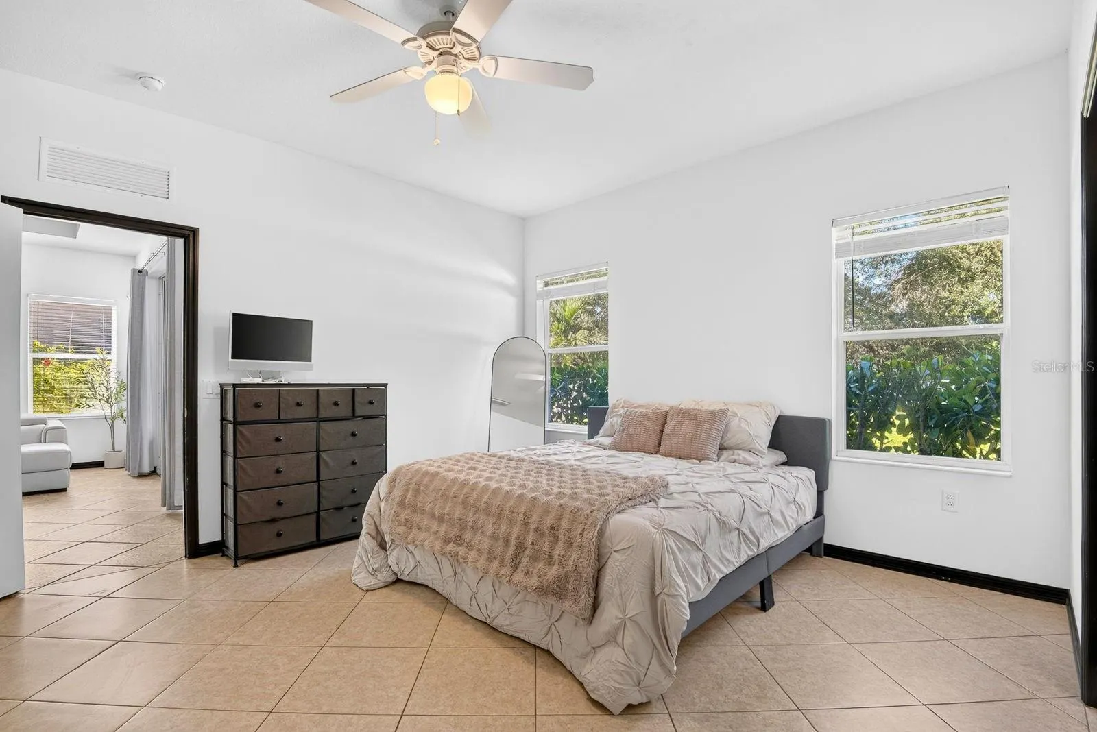 4914 TORREY PINES RUN