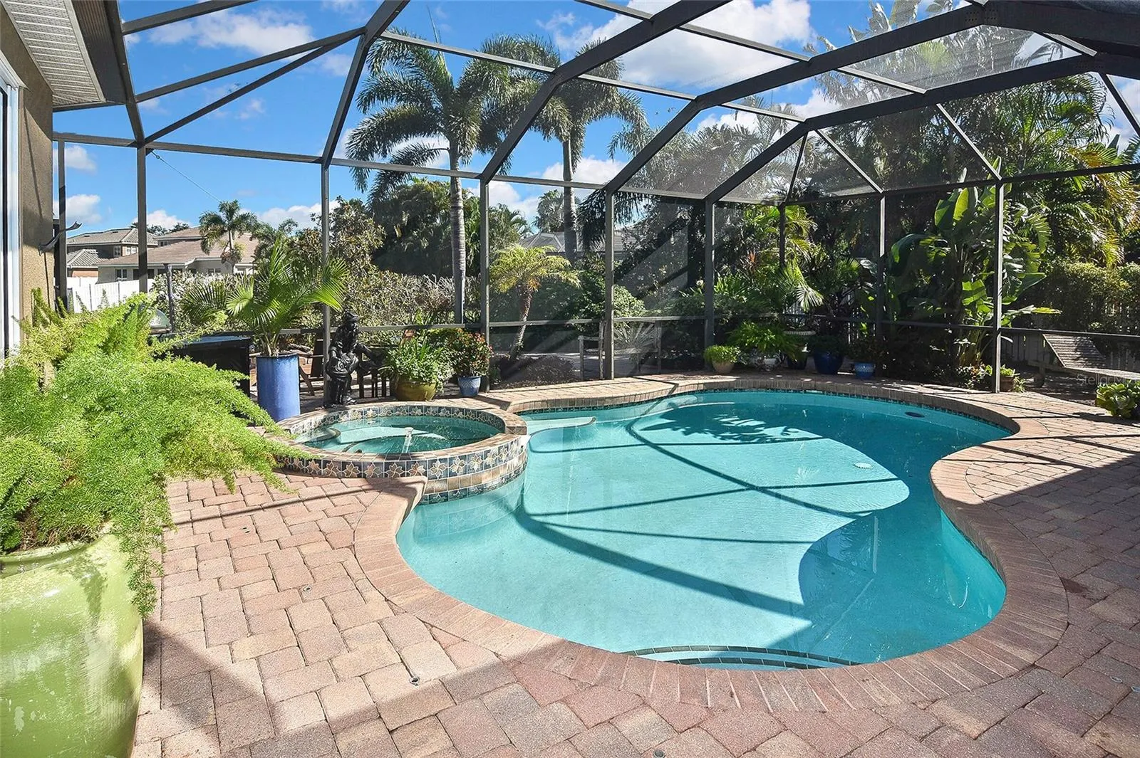 1711 PINYON PINE DR