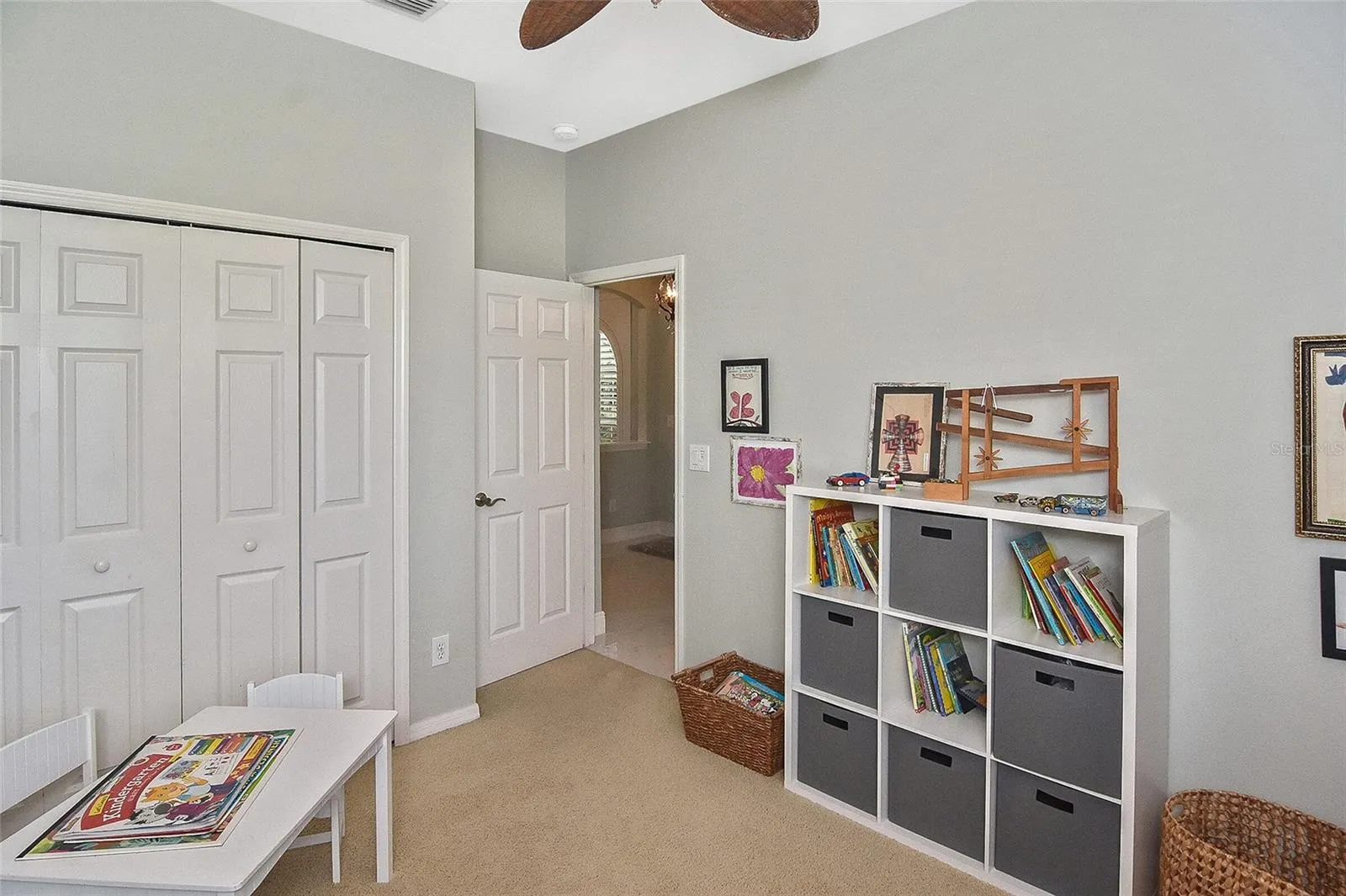 1711 PINYON PINE DR