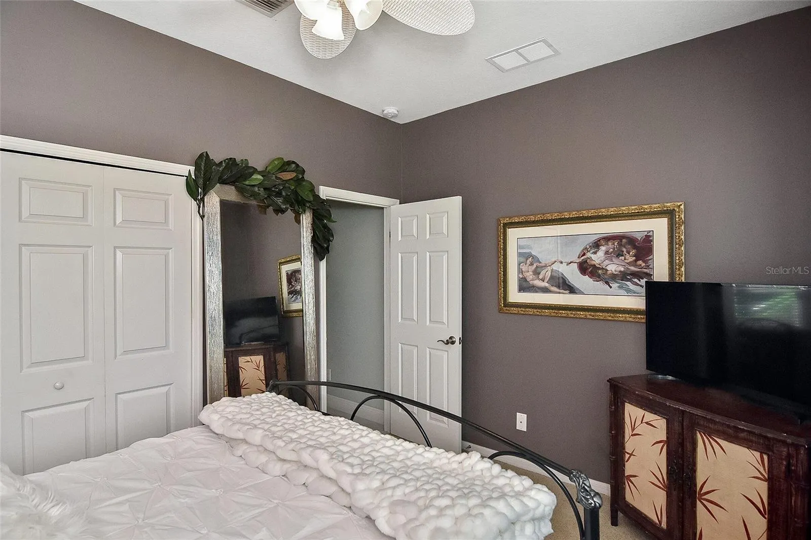 1711 PINYON PINE DR