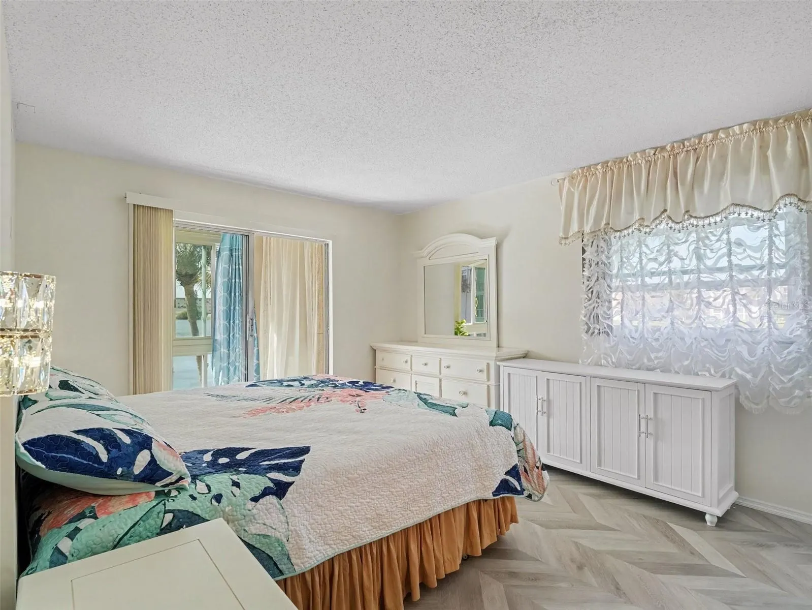 3108 LAKE BAYSHORE DR #211 #211
