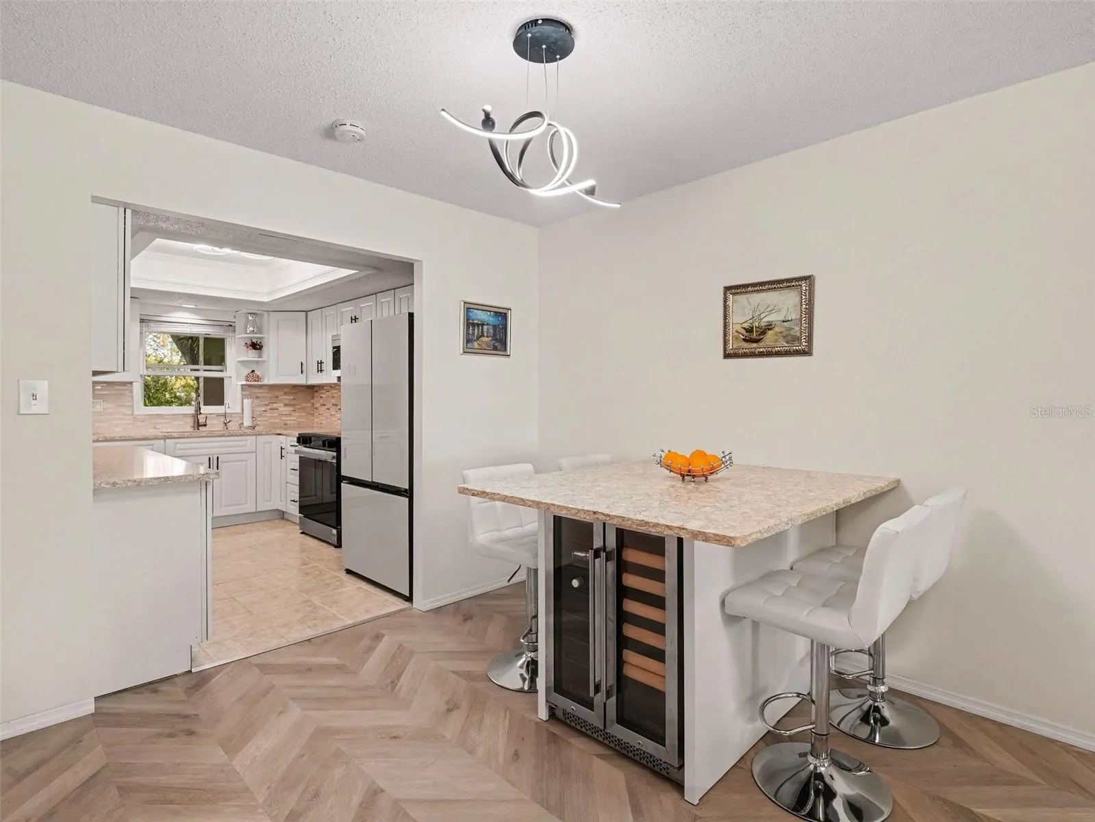 3108 LAKE BAYSHORE DR #211 #211