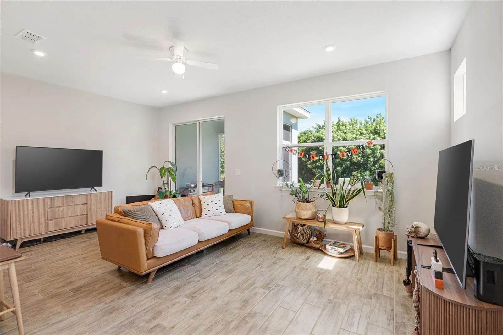 11815 SKY ACRES TER