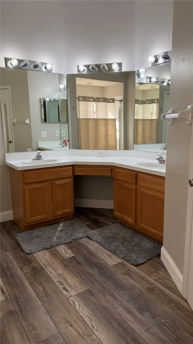 4533 ABACOS PL
