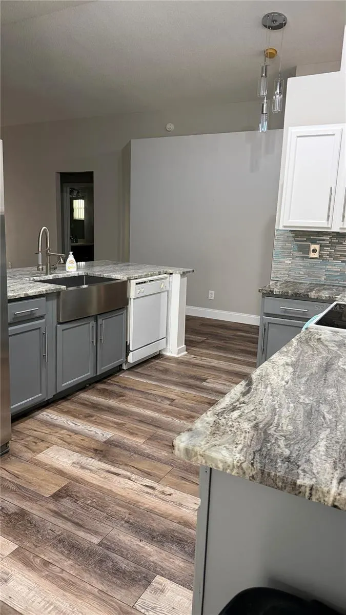 4533 ABACOS PL