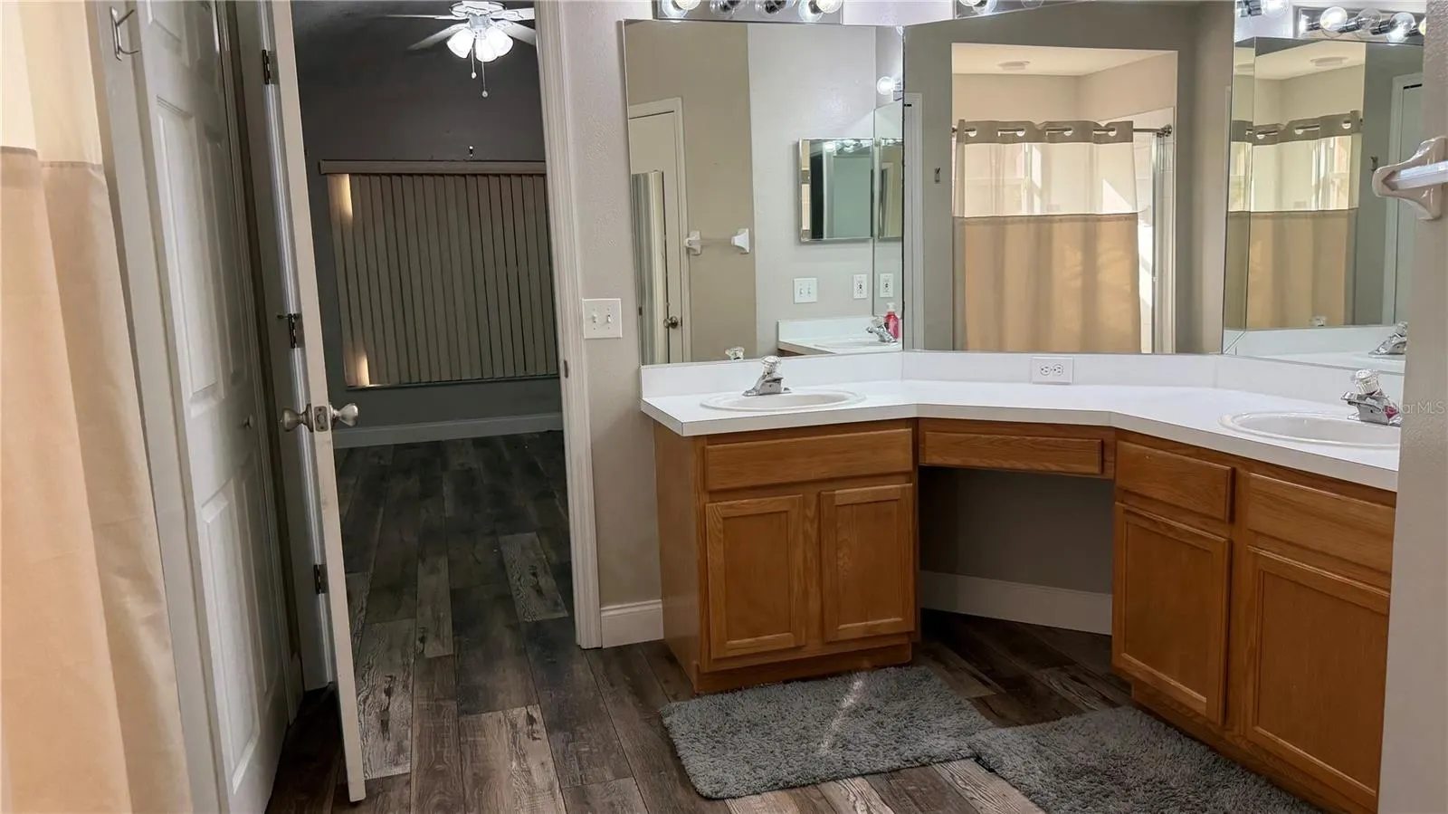 4533 ABACOS PL
