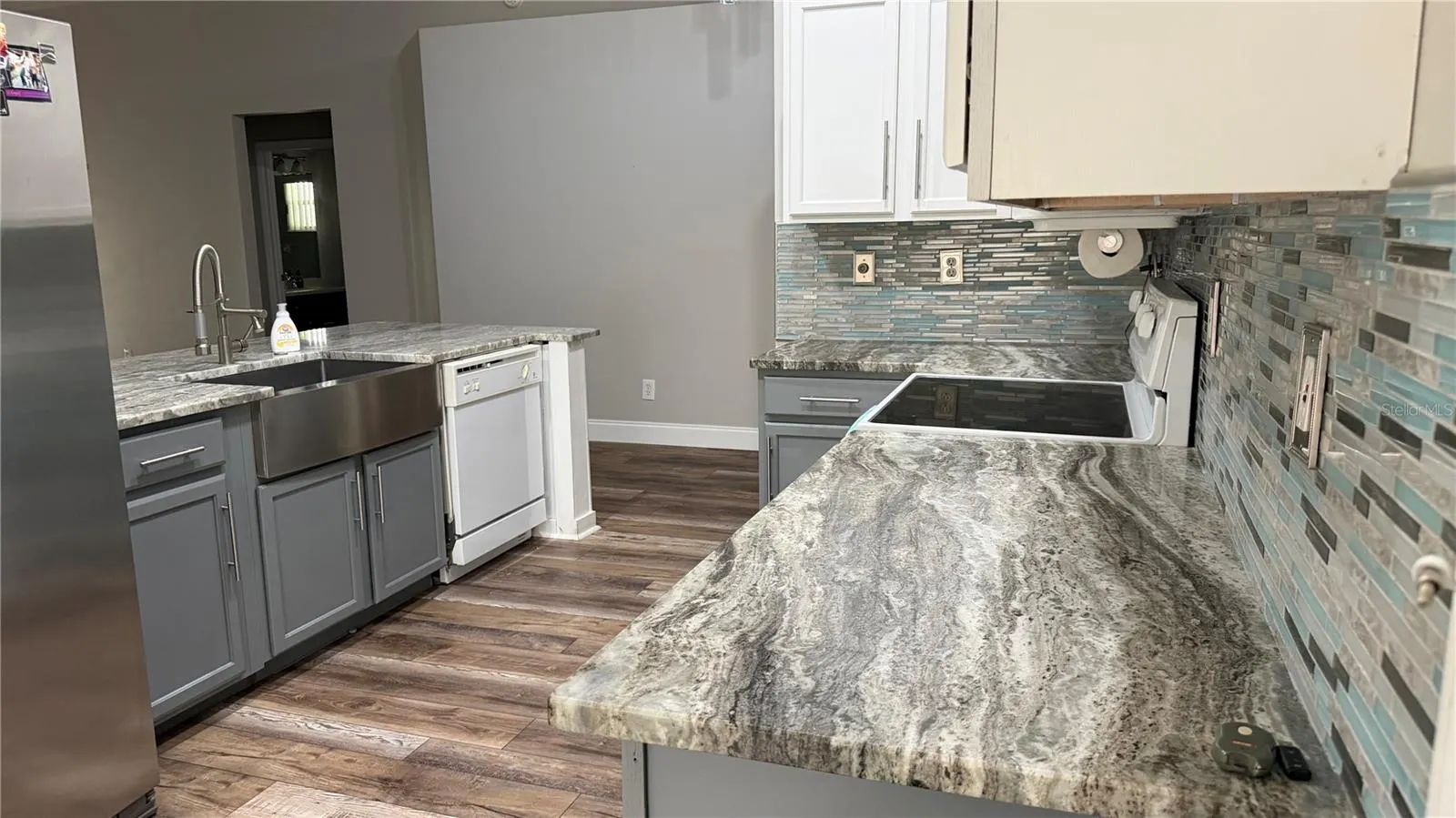 4533 ABACOS PL