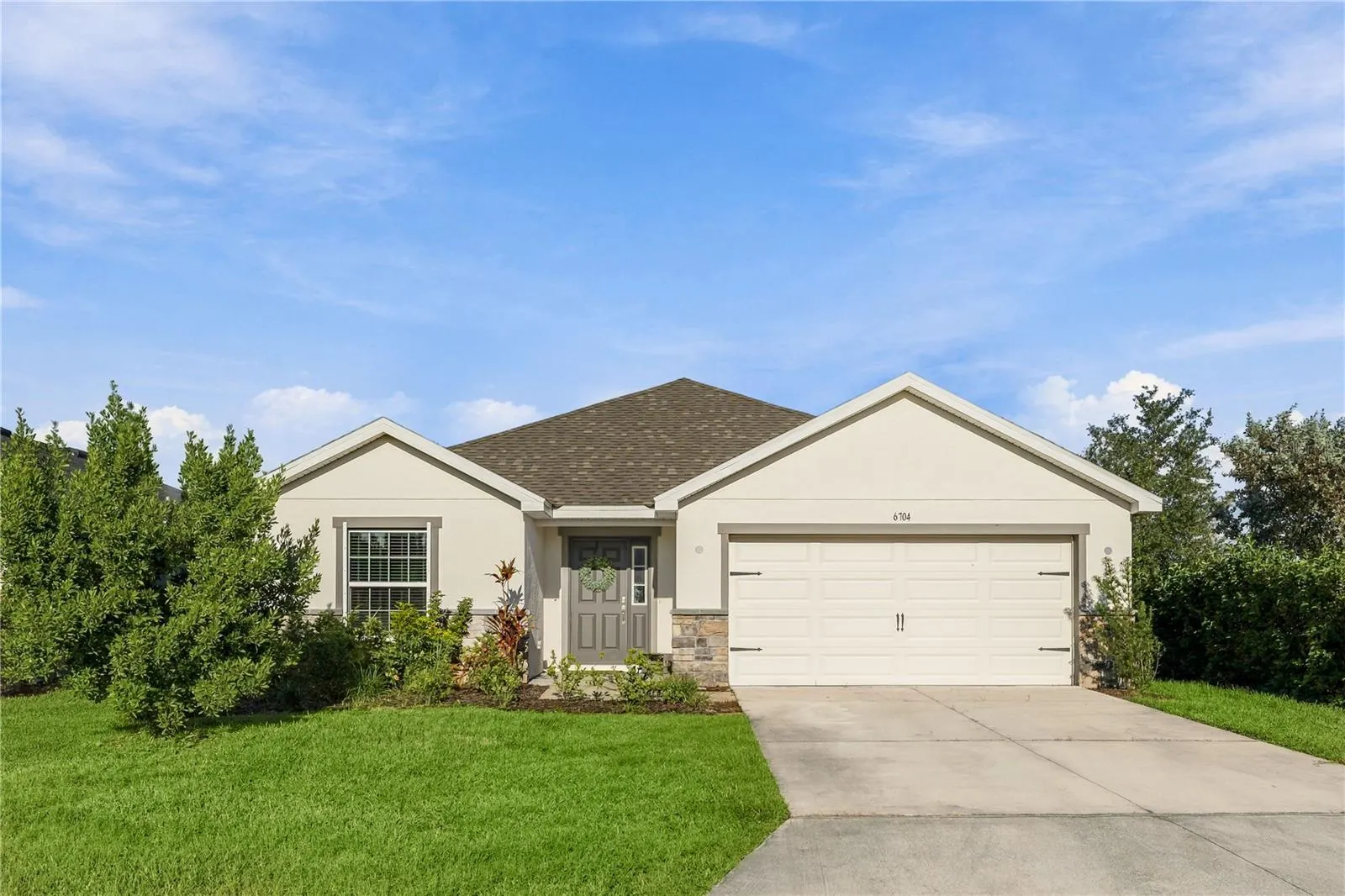 6704 162ND PL E