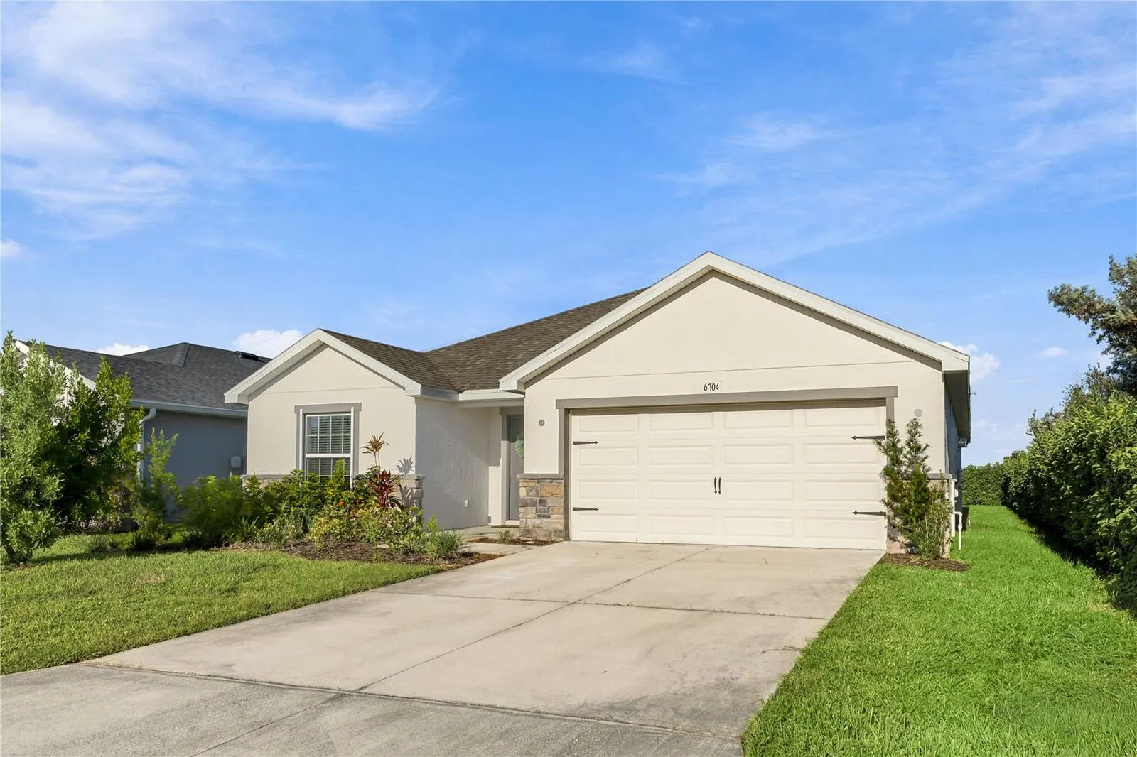 6704 162ND PL E