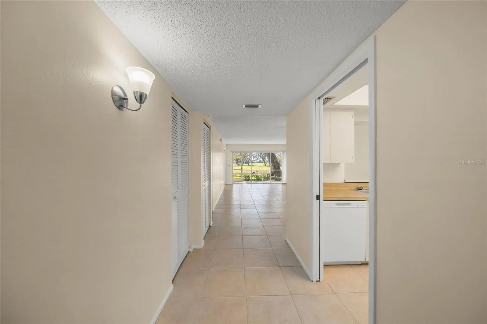 7860 PALM AIRE LN #105 #105