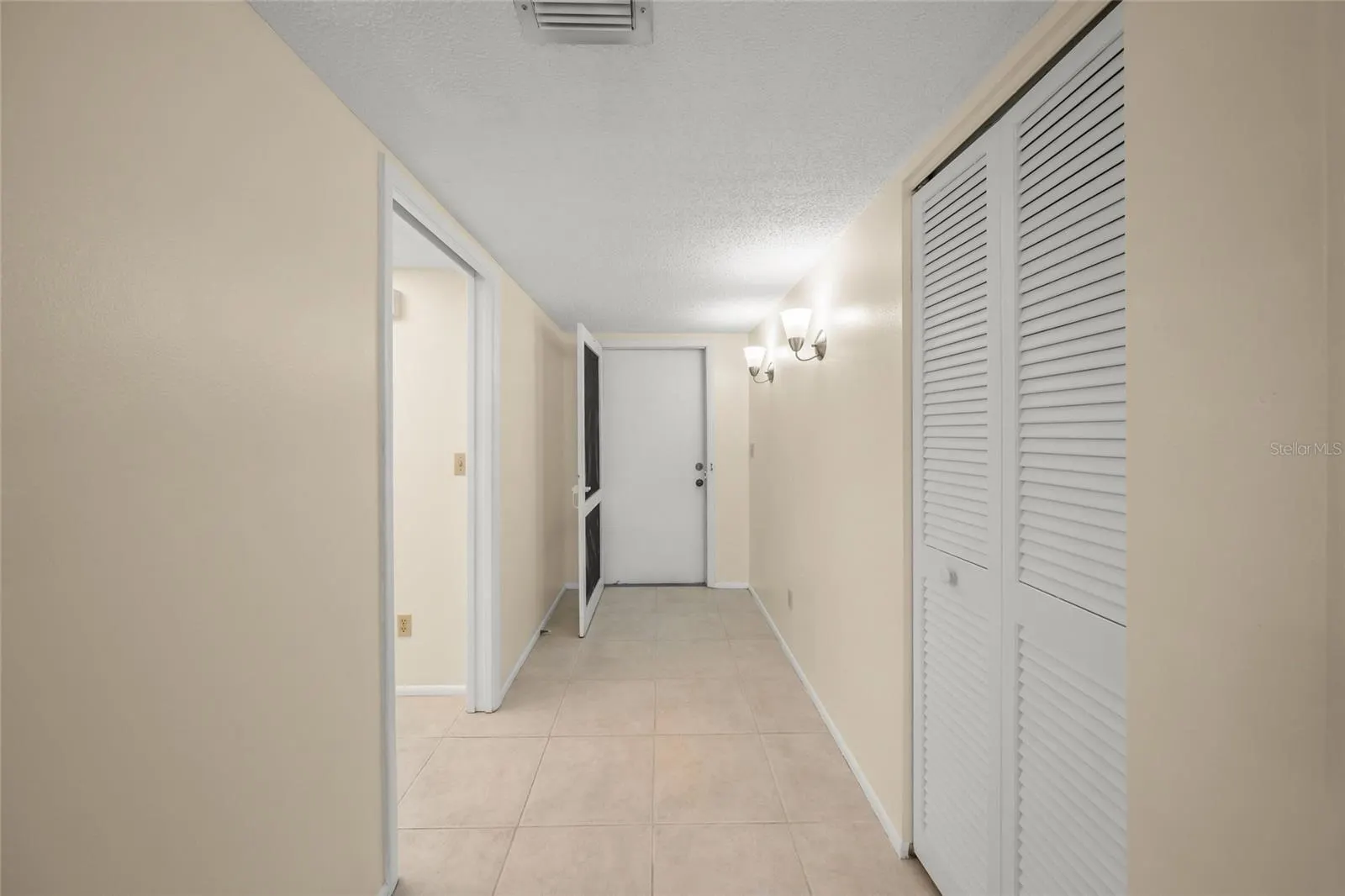 7860 PALM AIRE LN #105 #105