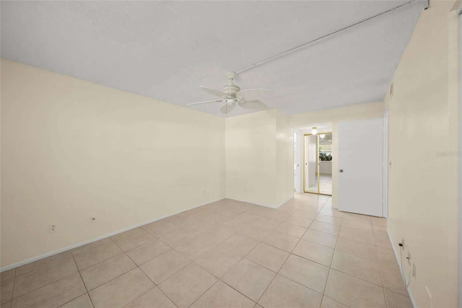 7860 PALM AIRE LN #105 #105