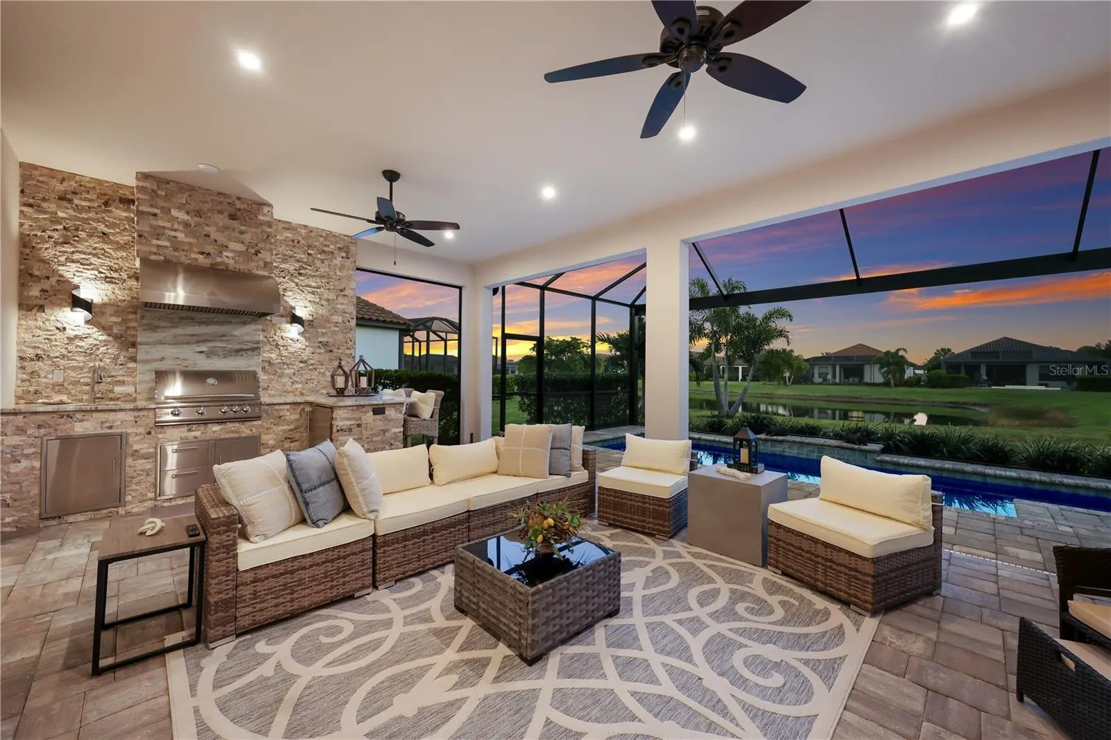 4735 CASSIO CT