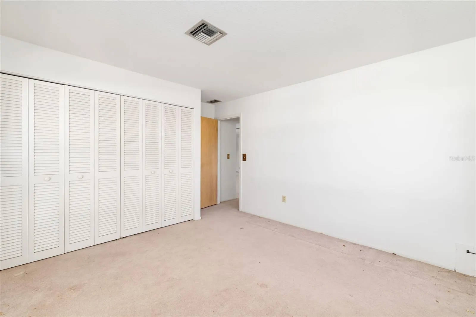 3065 RINGWOOD MDW