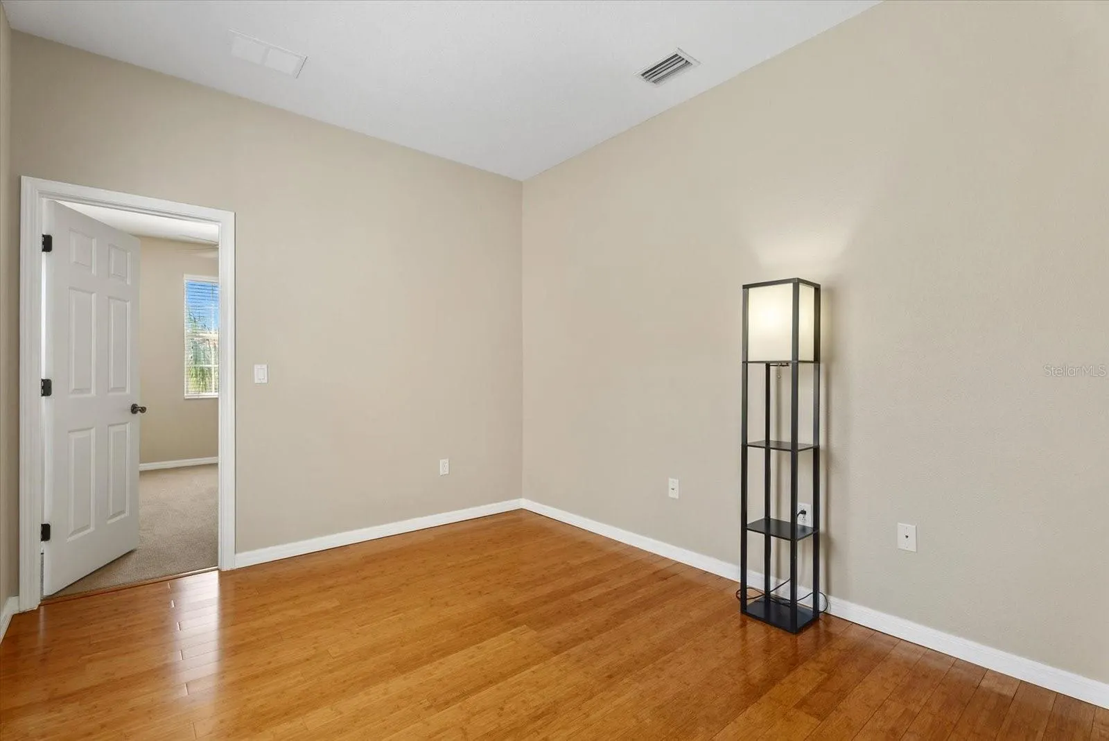 3623 PARKRIDGE CIR #11-104 #11-104