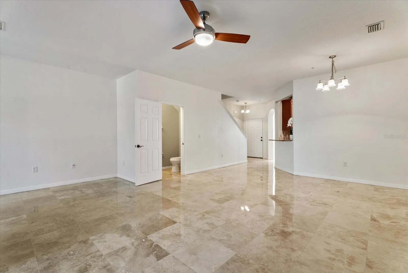 3623 PARKRIDGE CIR #11-104 #11-104