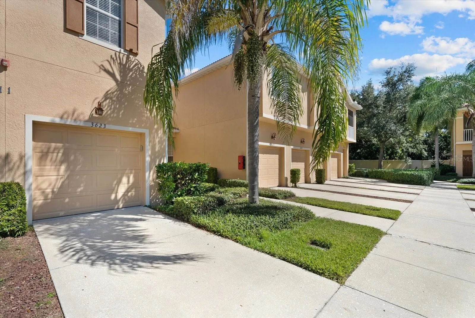 3623 PARKRIDGE CIR #11-104 #11-104