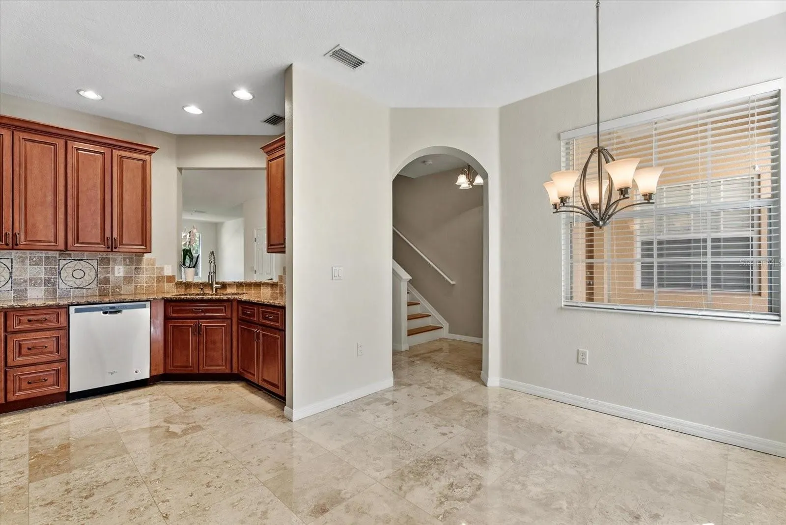 3623 PARKRIDGE CIR #11-104 #11-104