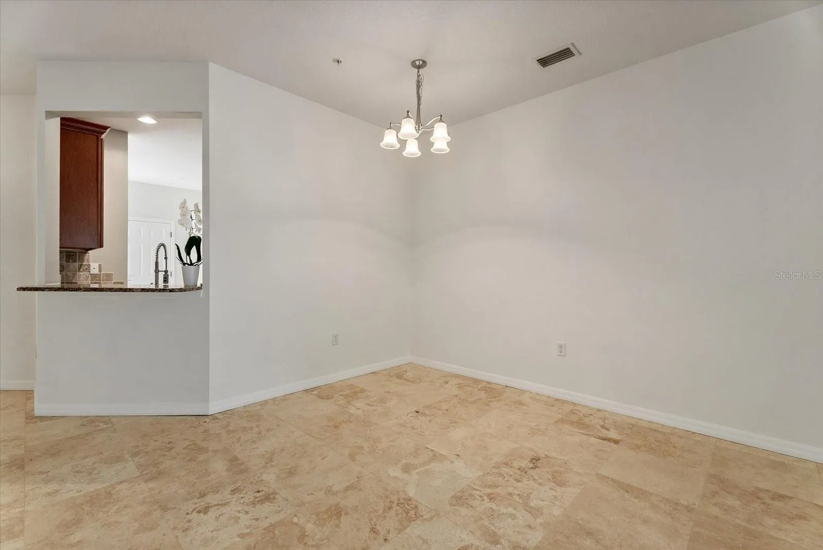 3623 PARKRIDGE CIR #11-104 #11-104
