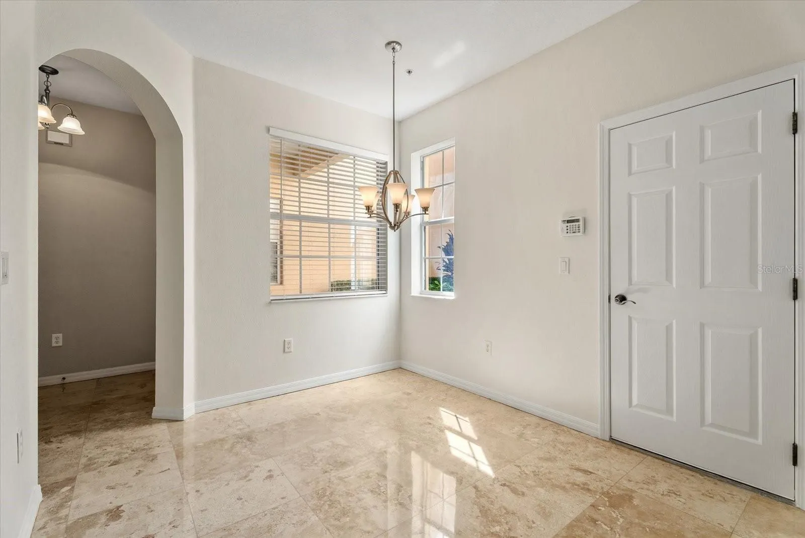 3623 PARKRIDGE CIR #11-104 #11-104