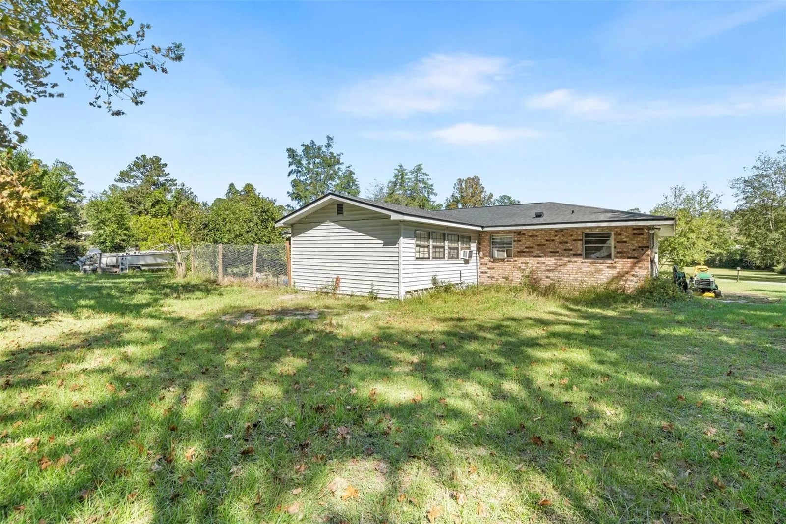 140 SW QUINCY TER