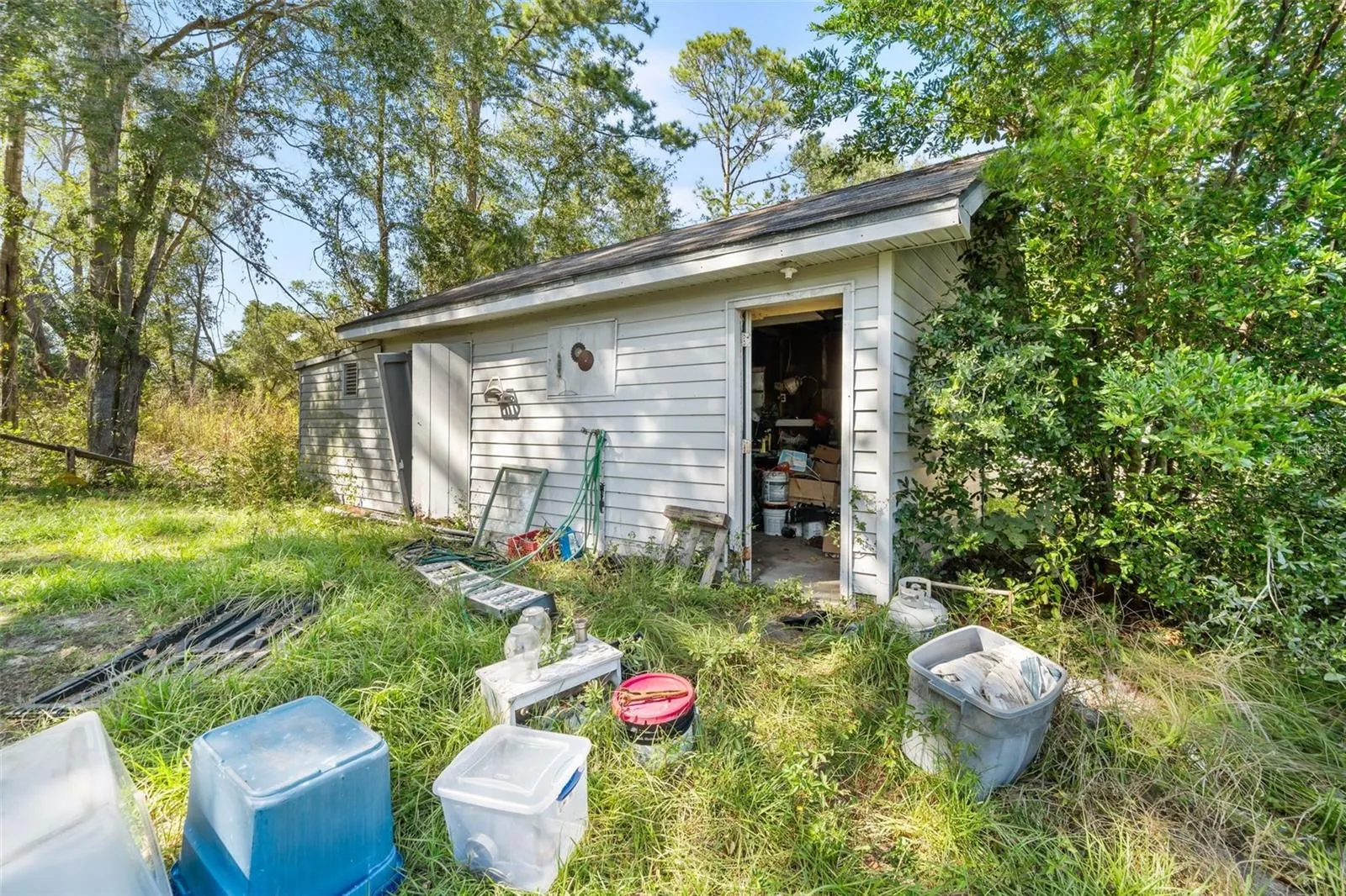 140 SW QUINCY TER