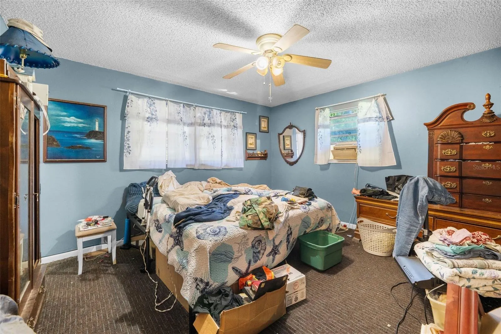 140 SW QUINCY TER