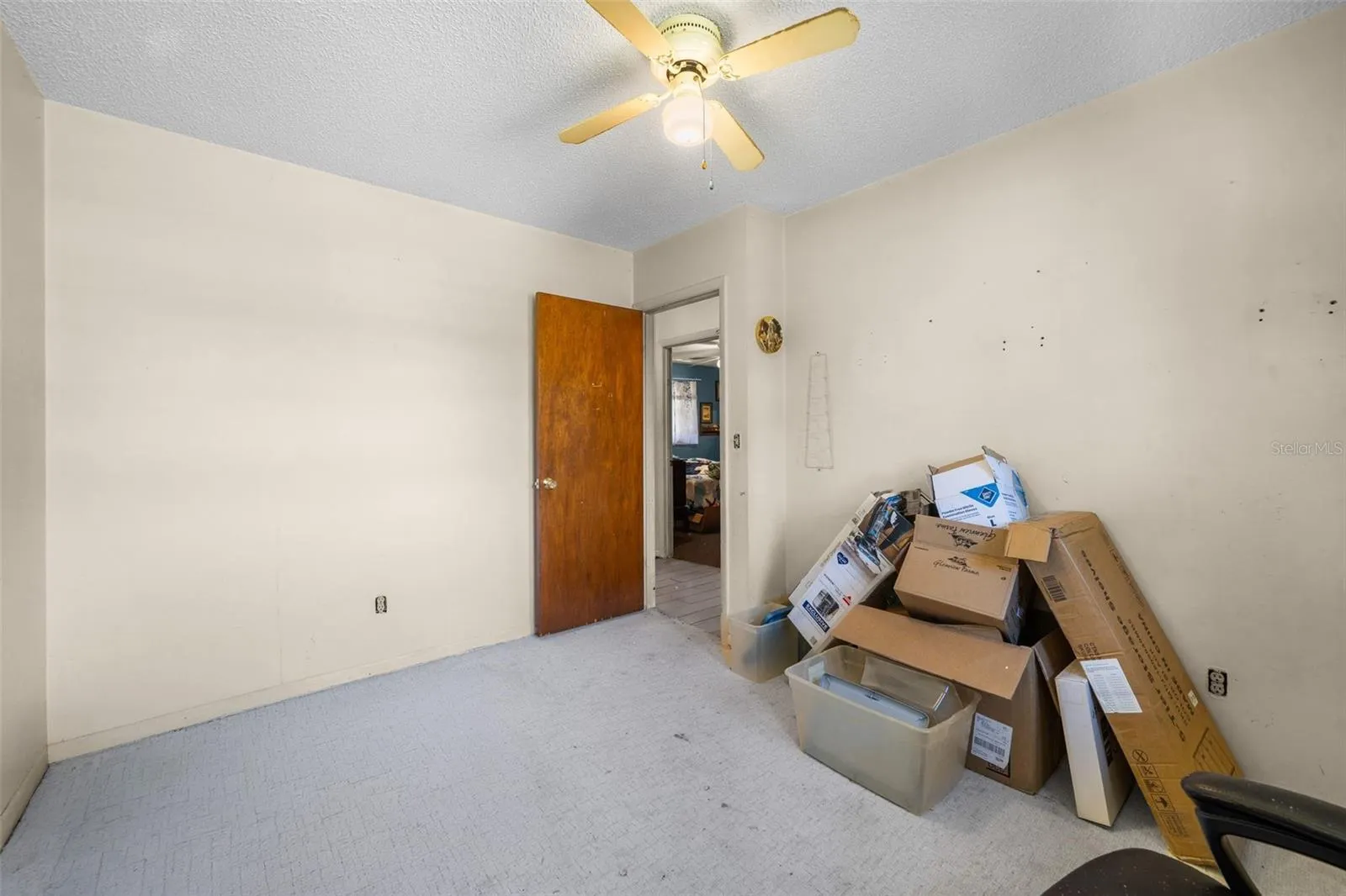 140 SW QUINCY TER