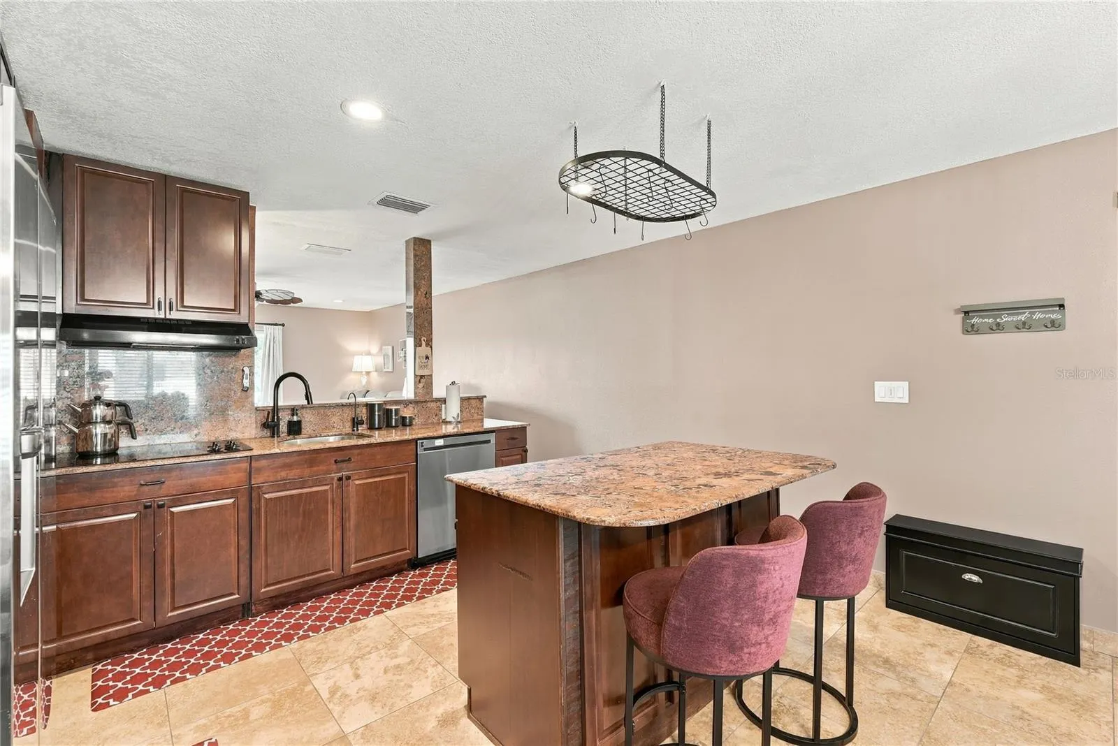 690 99TH AVE N #201 #201