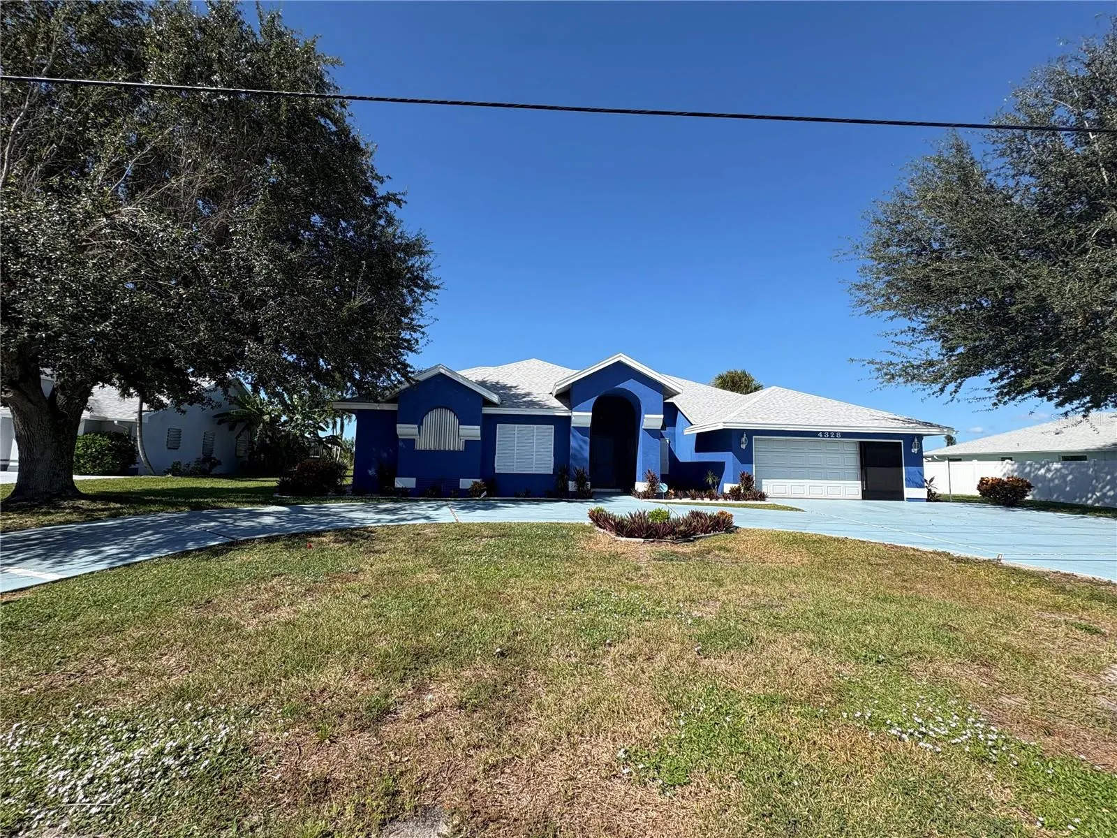 4328 COUNTRY CLUB BLVD