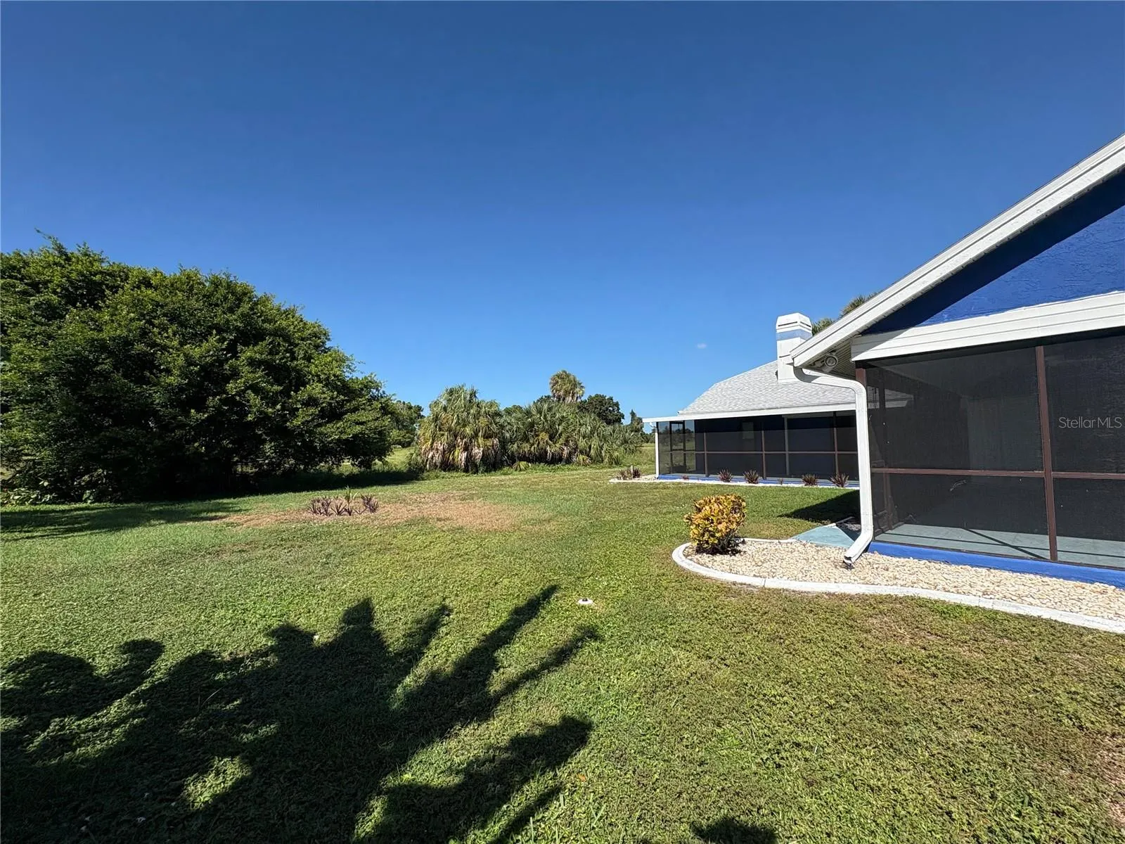 4328 COUNTRY CLUB BLVD