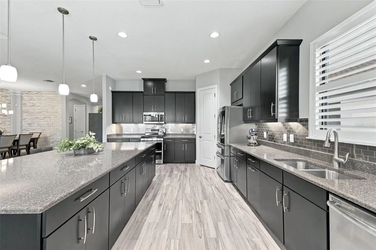 4723 BENITO CT