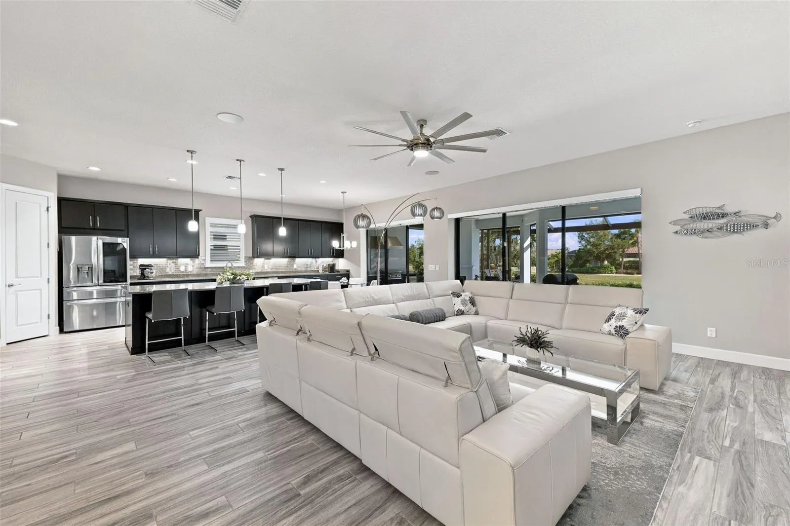 4723 BENITO CT