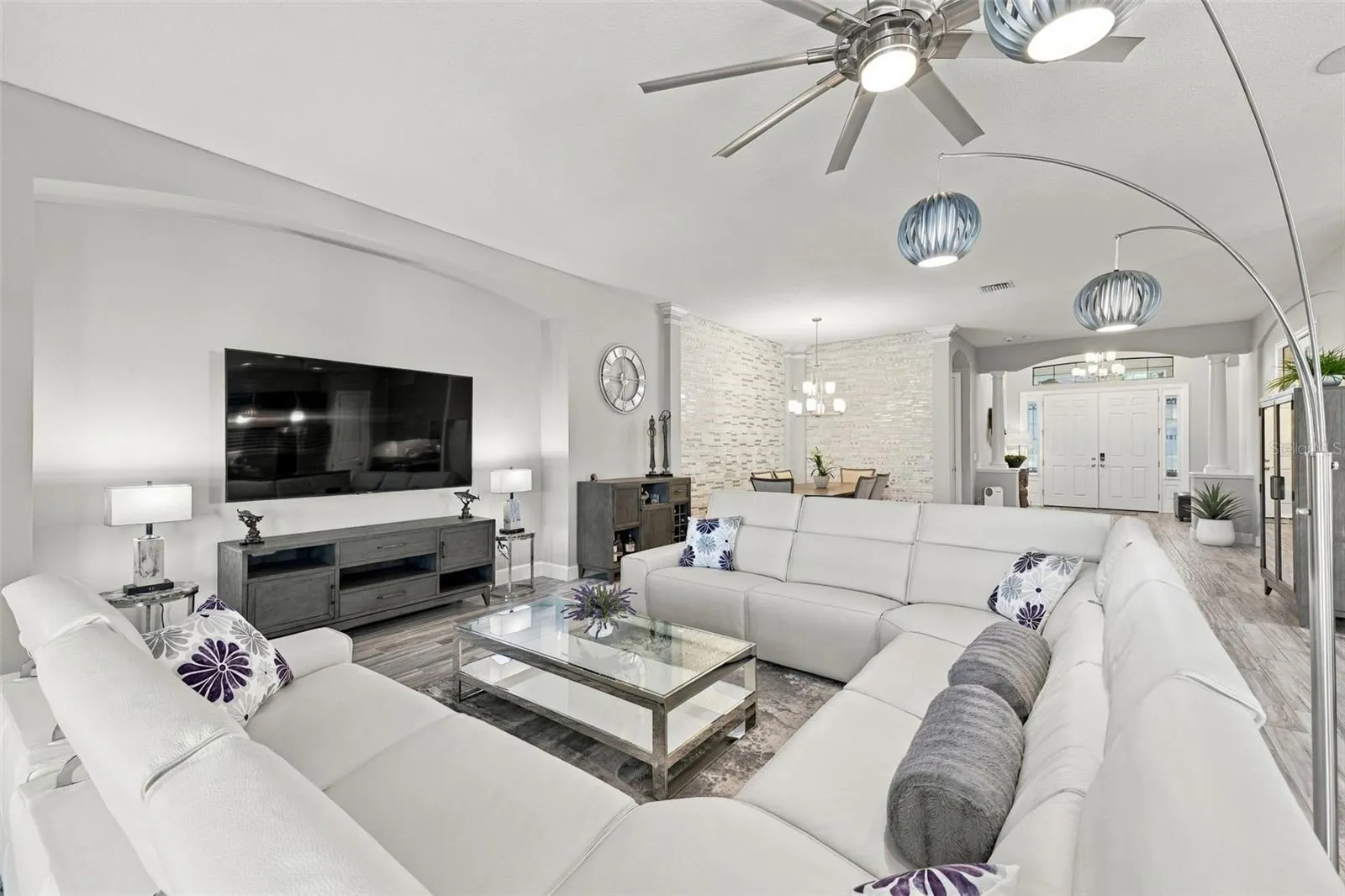 4723 BENITO CT