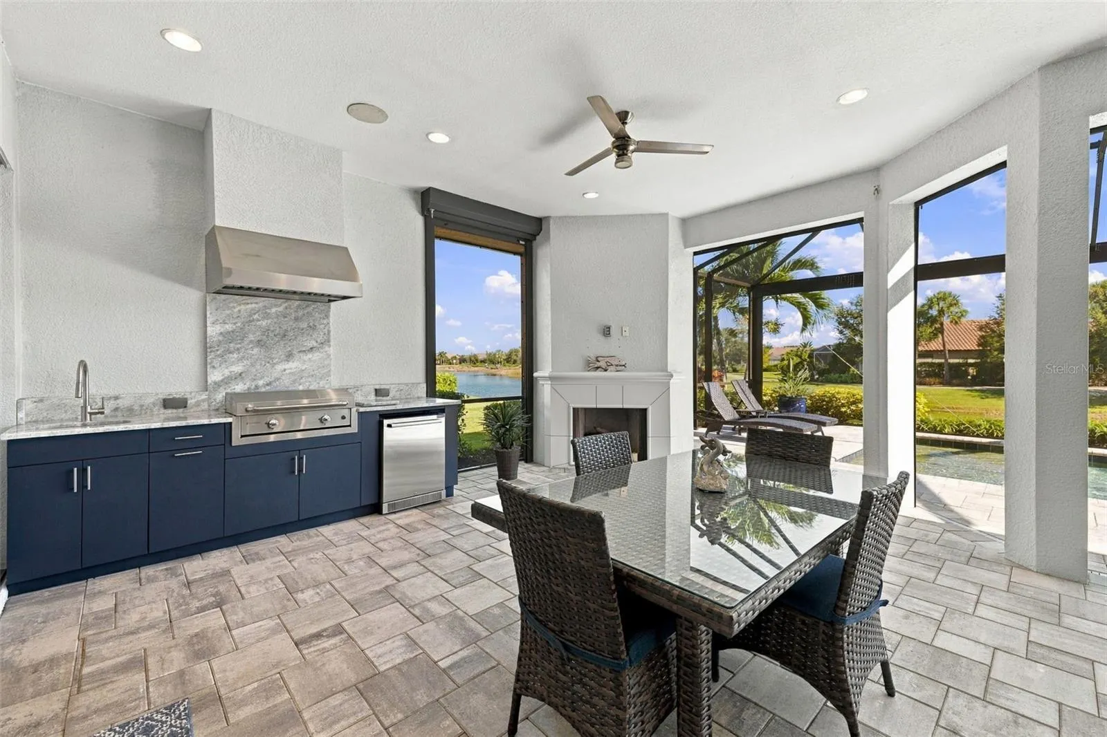 4723 BENITO CT