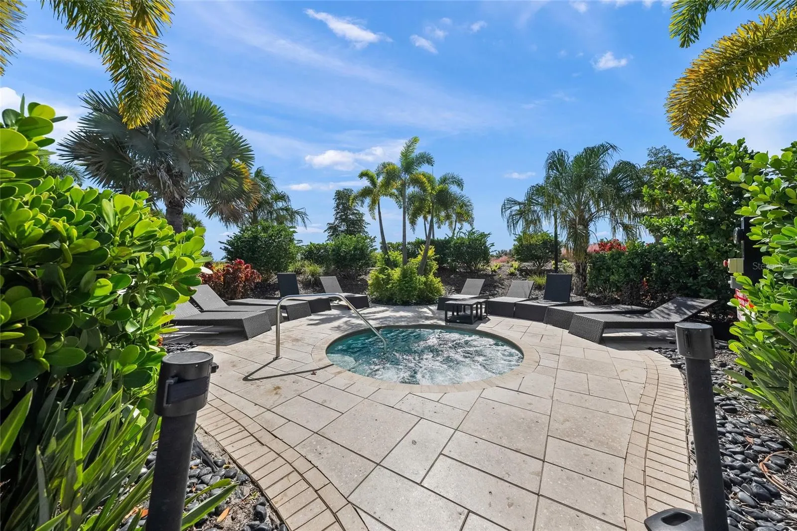 17718 BARLEY DR