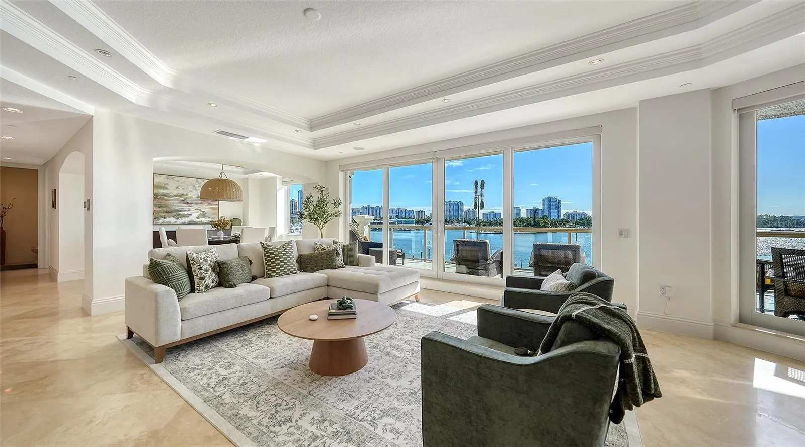 464 GOLDEN GATE PT #304 #304