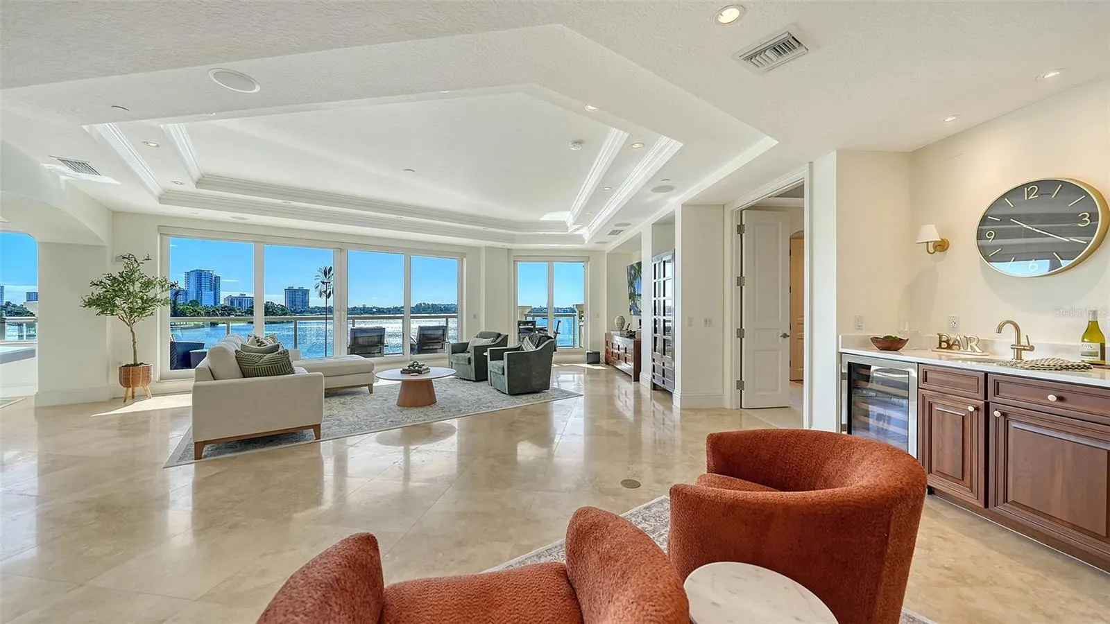 464 GOLDEN GATE PT #304 #304