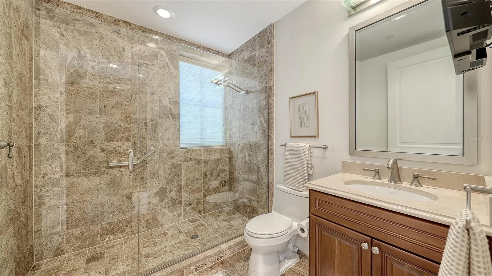 464 GOLDEN GATE PT #304 #304