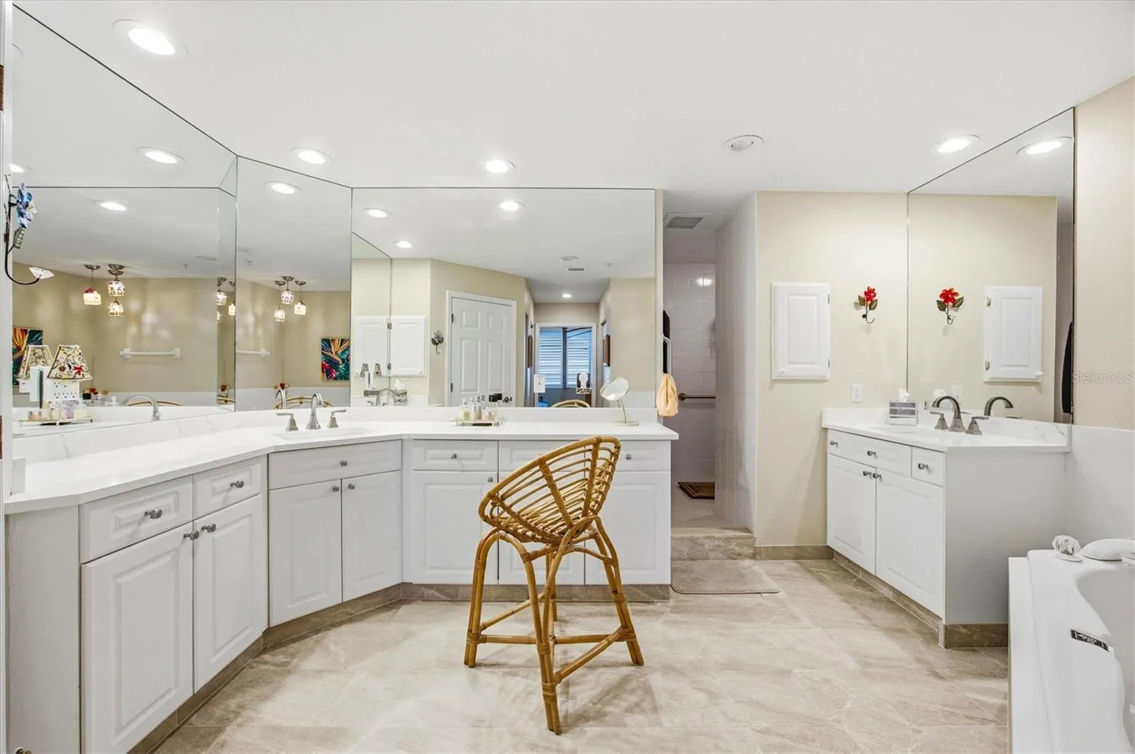 232 HIDDEN BAY DR #303 #303