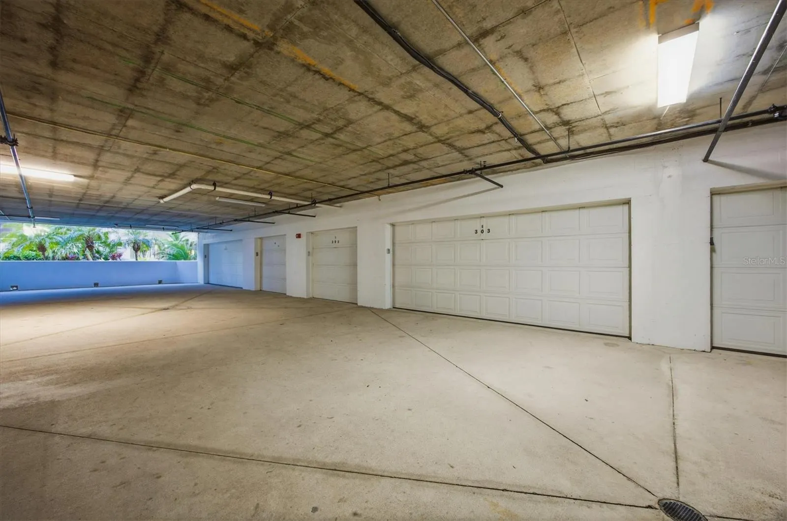 232 HIDDEN BAY DR #303 #303