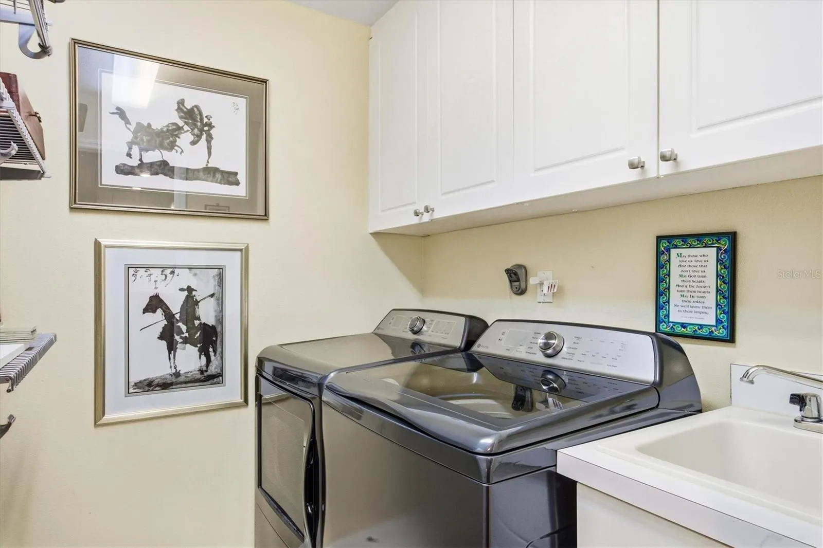 232 HIDDEN BAY DR #303 #303