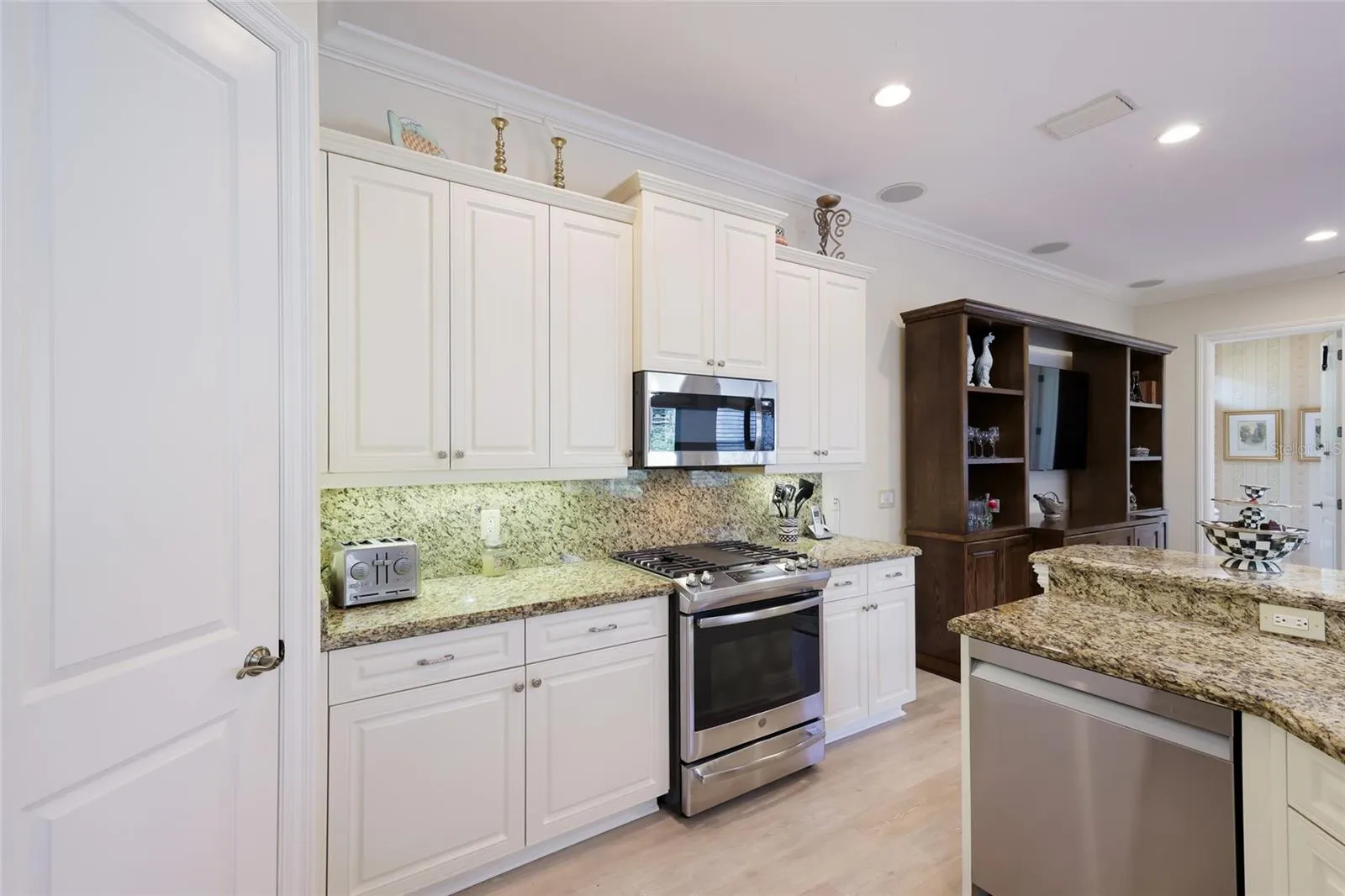6918 BRIER CREEK CT
