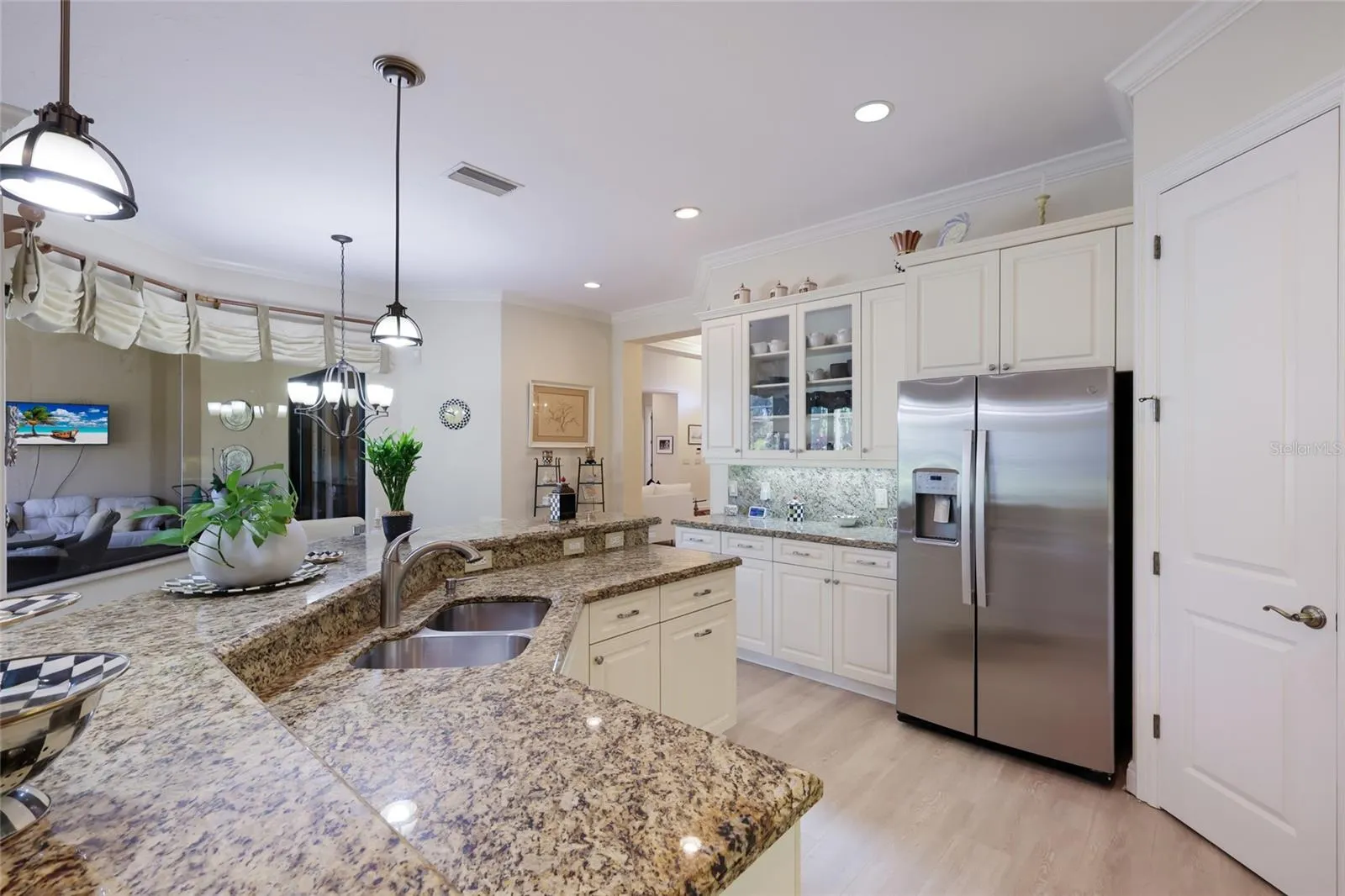 6918 BRIER CREEK CT
