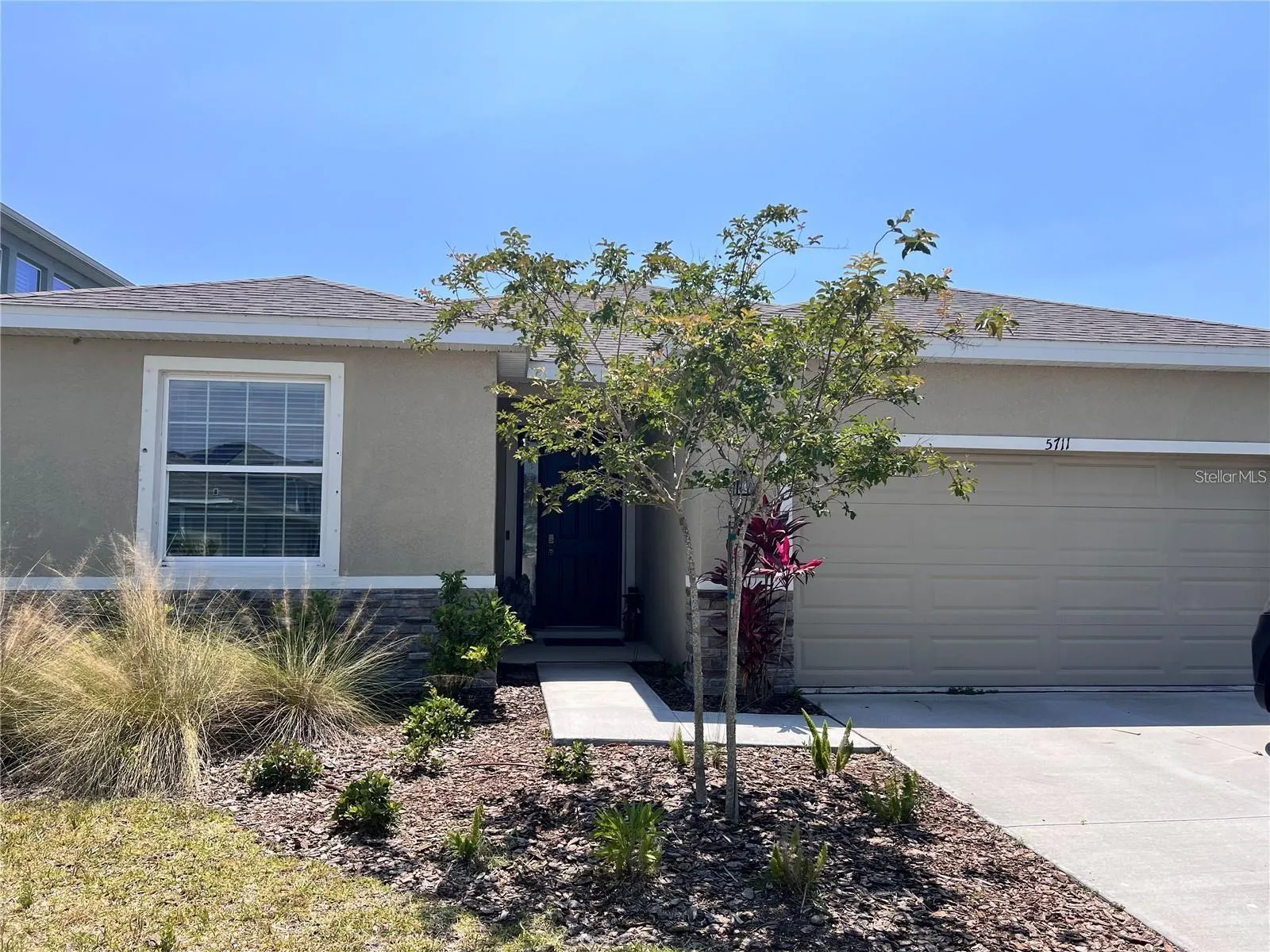5711 WOODLAND SAGE DR