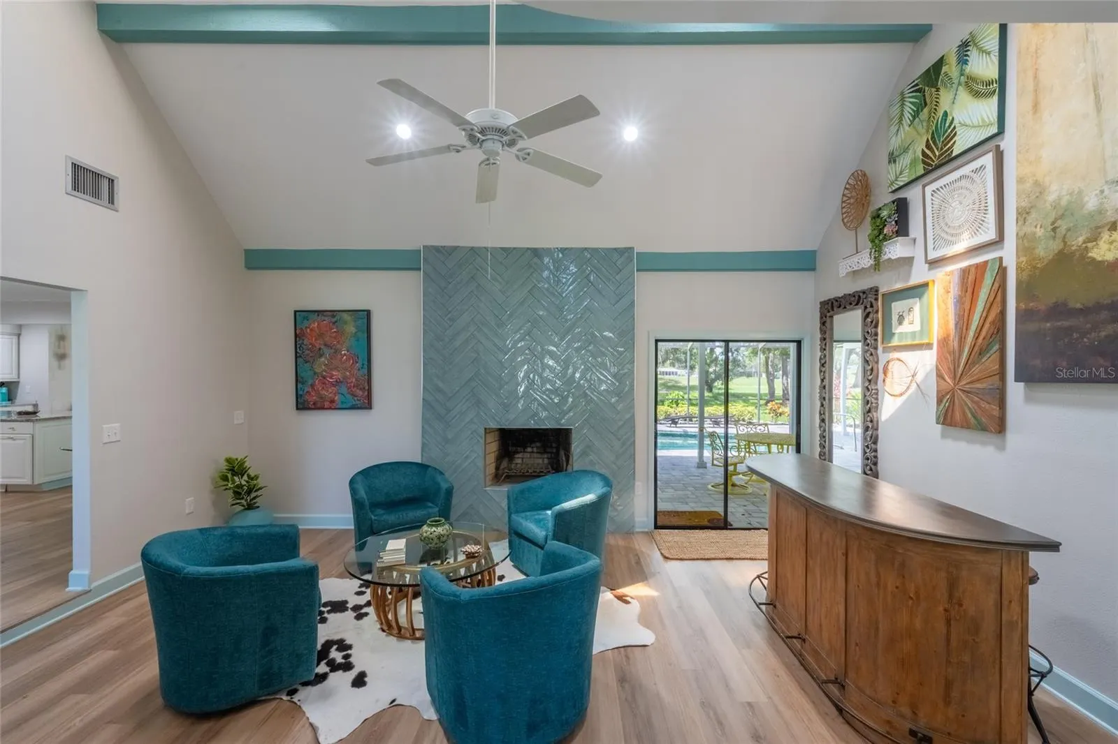 5005 CANTERBURY DR